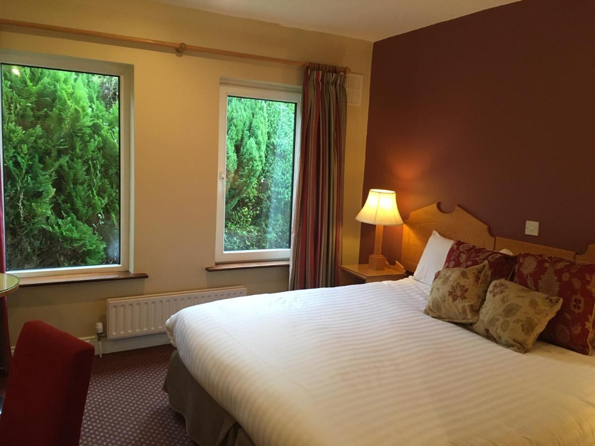 Glenwood House Hotel Carrigaline Bilik gambar